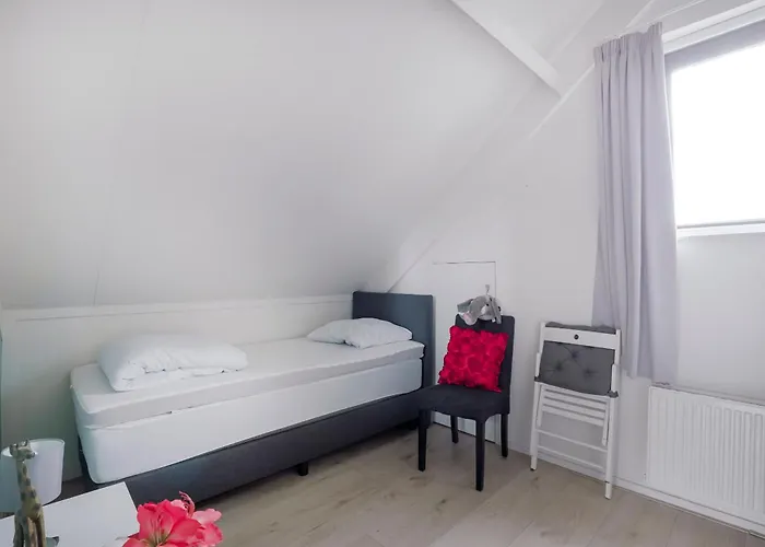 6 - Persoons De Vlaamse Reus 195 Ewijk